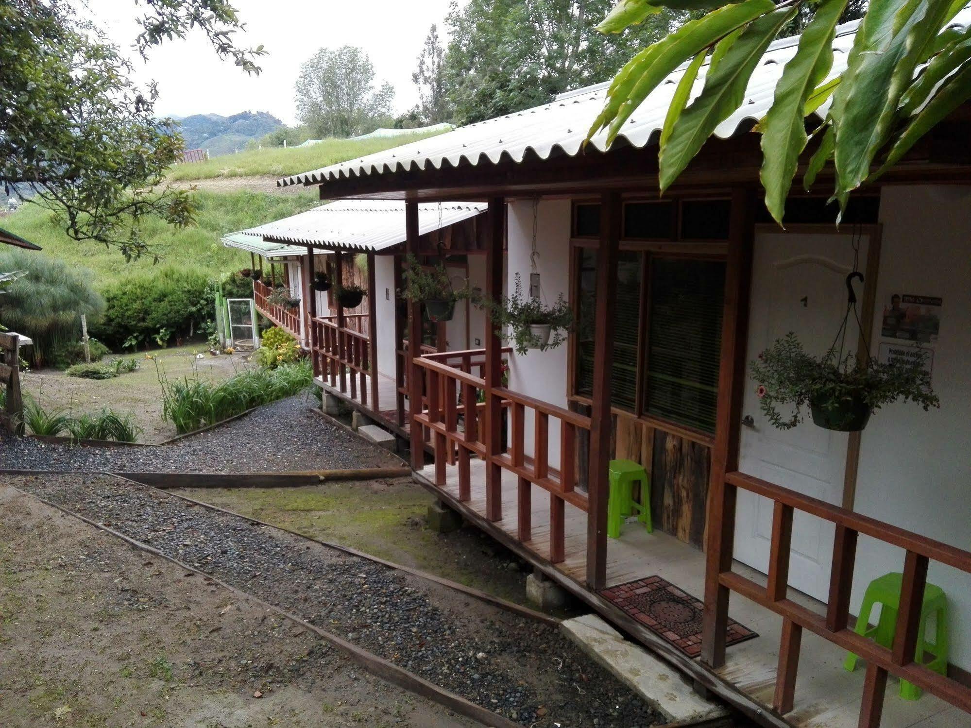Hotel Selva Verde سالنتو المظهر الخارجي الصورة